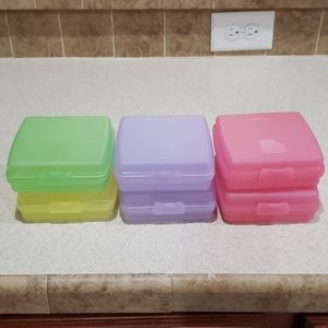 Tupperware sandwich keepers